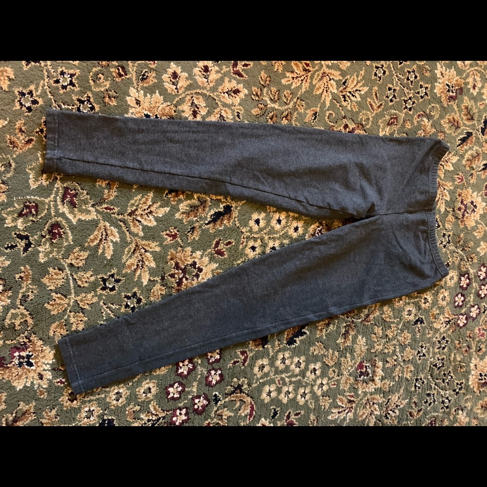 Gray leggings - medium. Cotton / poly blend